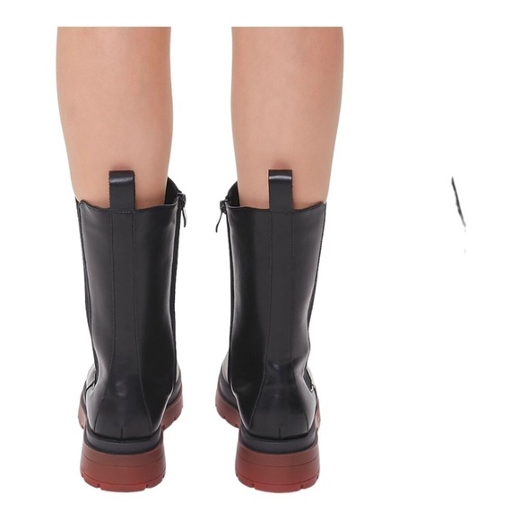 Forever 21 Faux Leather Chelsea Boots - Picture 3 of 14